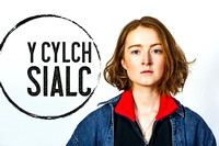 Photoshoot for Theatr Genedlaethol Cymru's production poster of Y Cylch Sialc © Kirsten McTernan